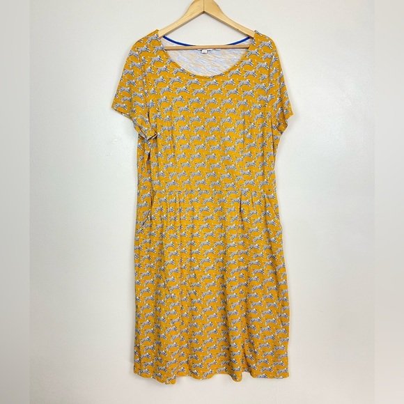 Boden Phoebe Short Sleeve Cheetah Print Jersey Dress Yellow Pockets - Picture 3 of 7